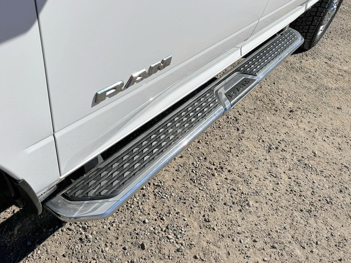 RAM 2500 Big Horn 4x4 Crew Cab 6'4" Box 2021