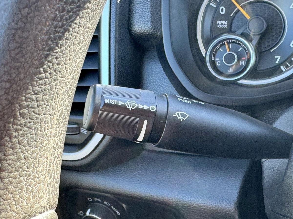 RAM 2500 Big Horn 4x4 Crew Cab 6'4" Box 2021