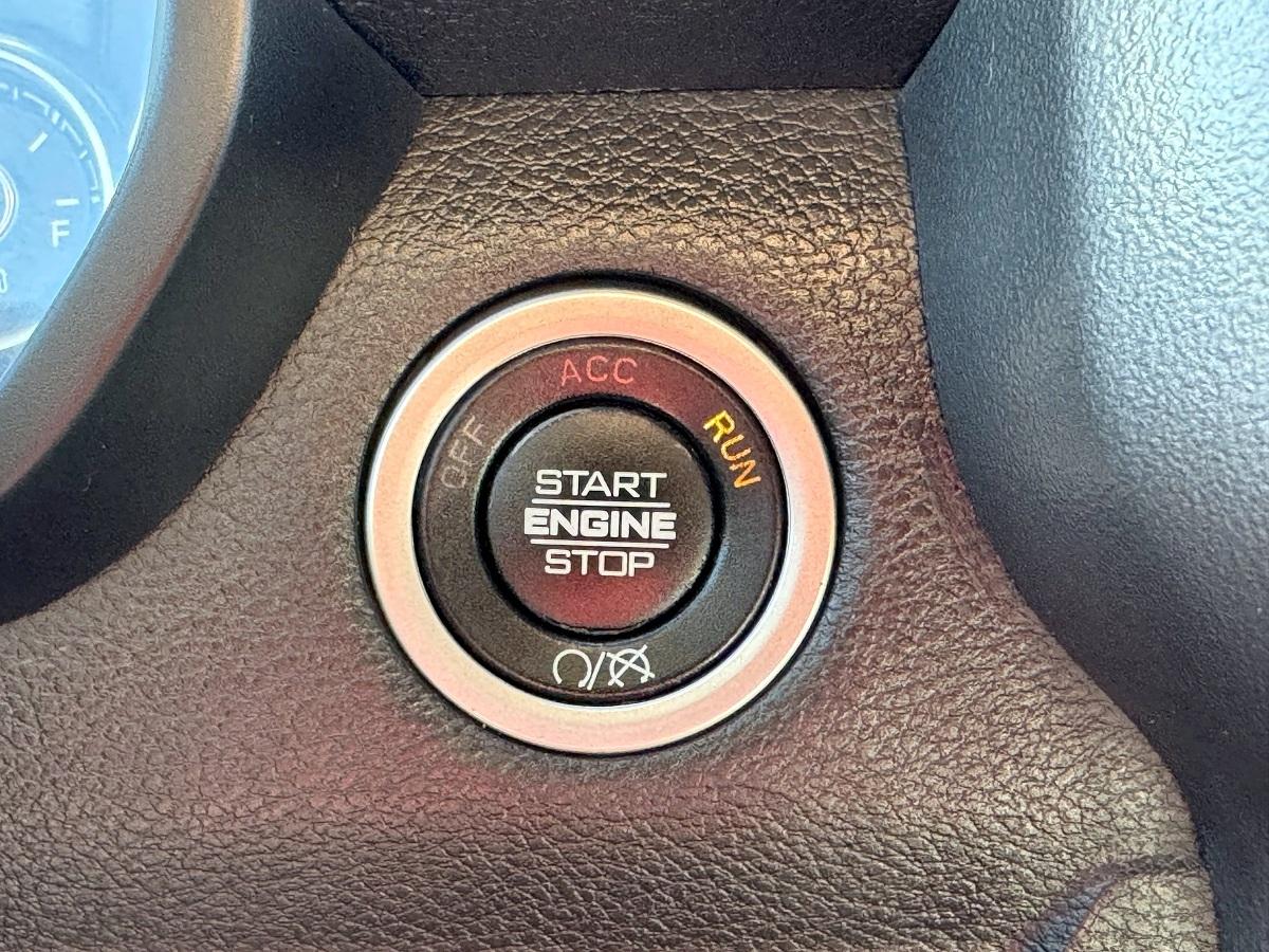 RAM 2500 Big Horn 4x4 Crew Cab 6'4" Box 2021