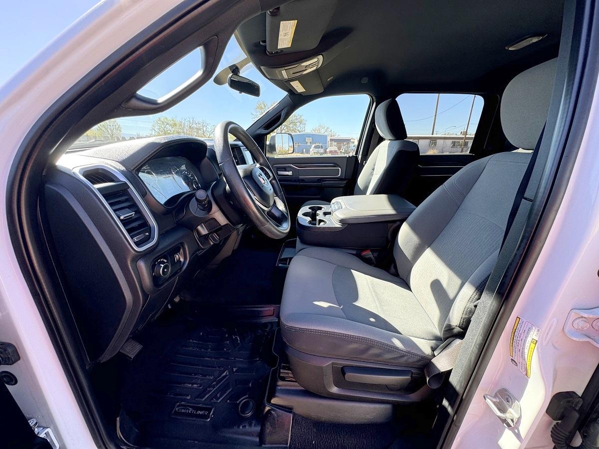 RAM 2500 Big Horn 4x4 Crew Cab 6'4" Box 2021