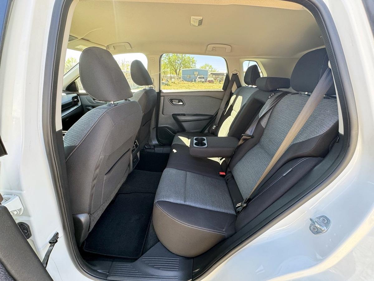 Nissan Rogue AWD SV 2021