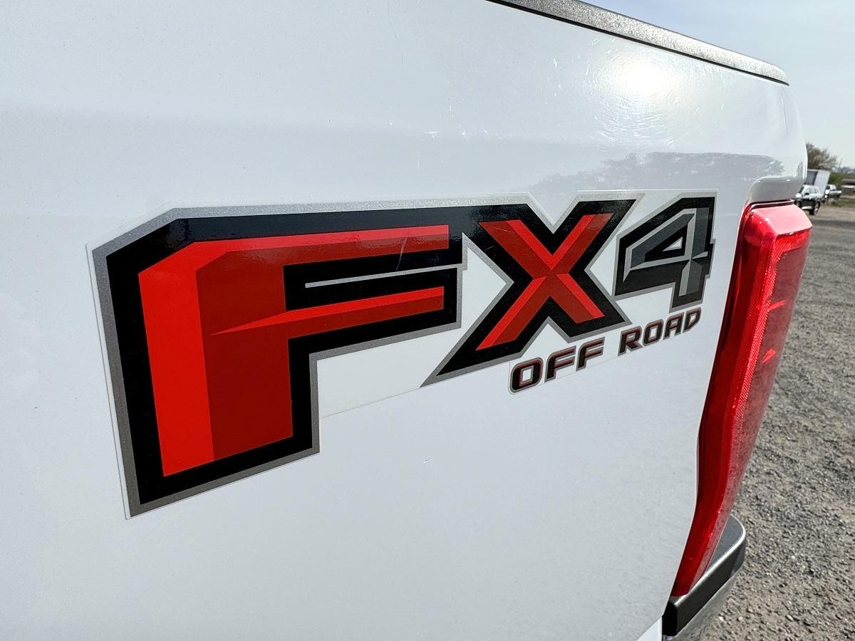 Ford Super Duty F-250 SRW  2017