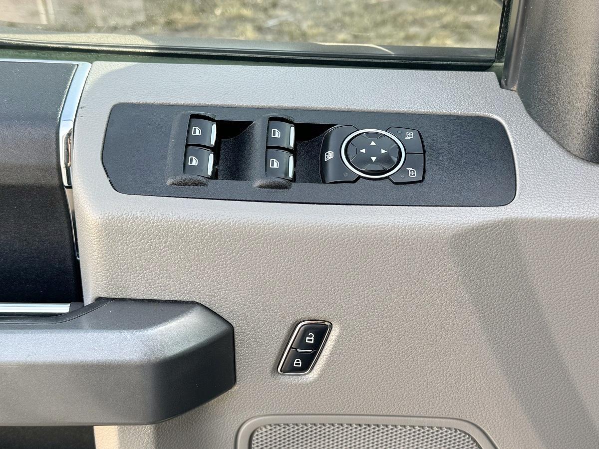 Ford Super Duty F-250 SRW  2017