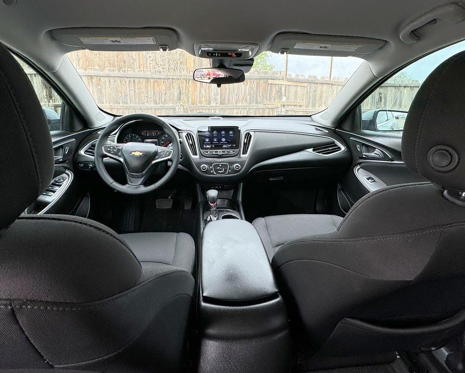 Chevrolet Malibu 4dr Sdn RS 2024