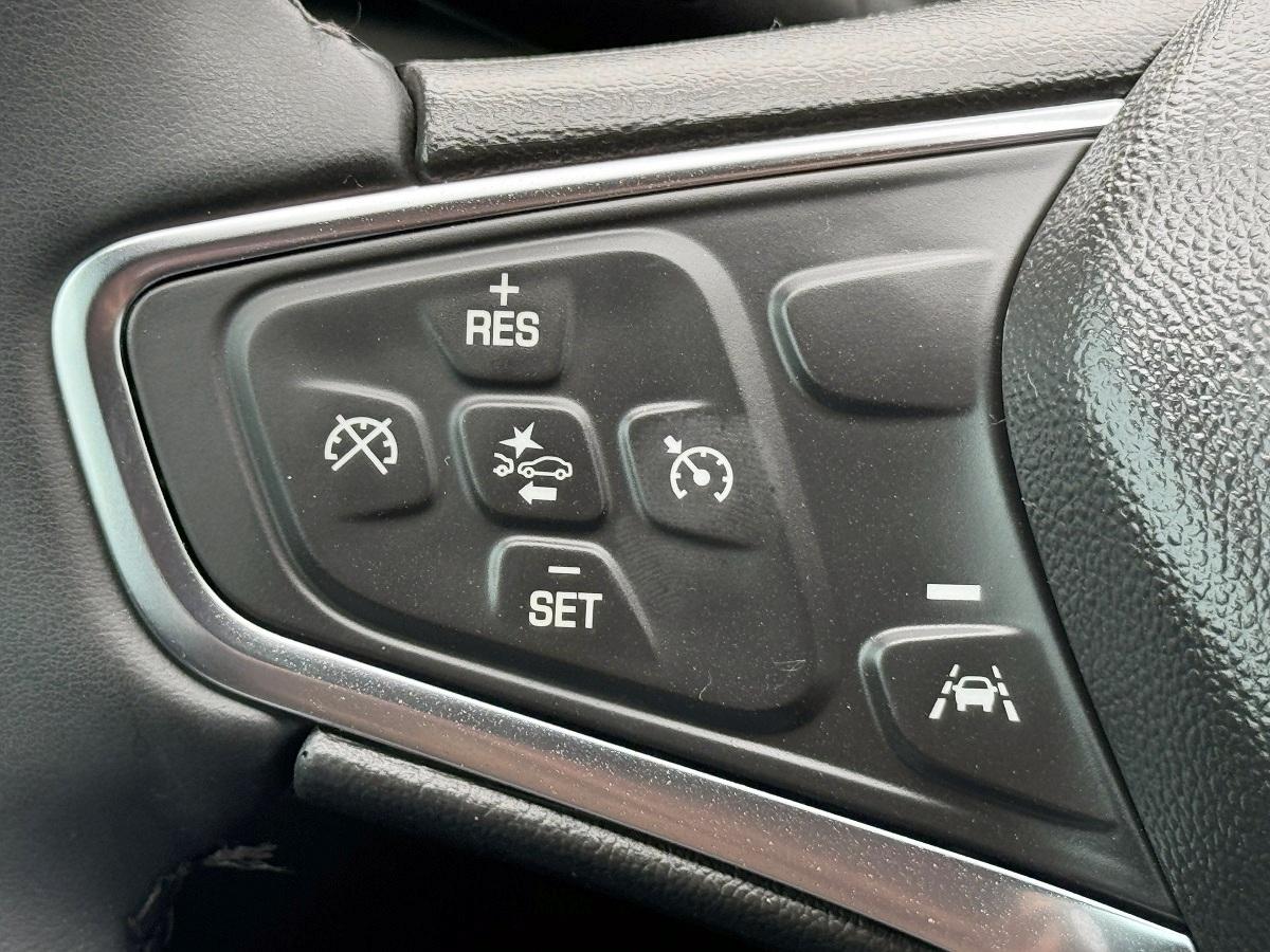 Chevrolet Malibu 4dr Sdn RS 2024