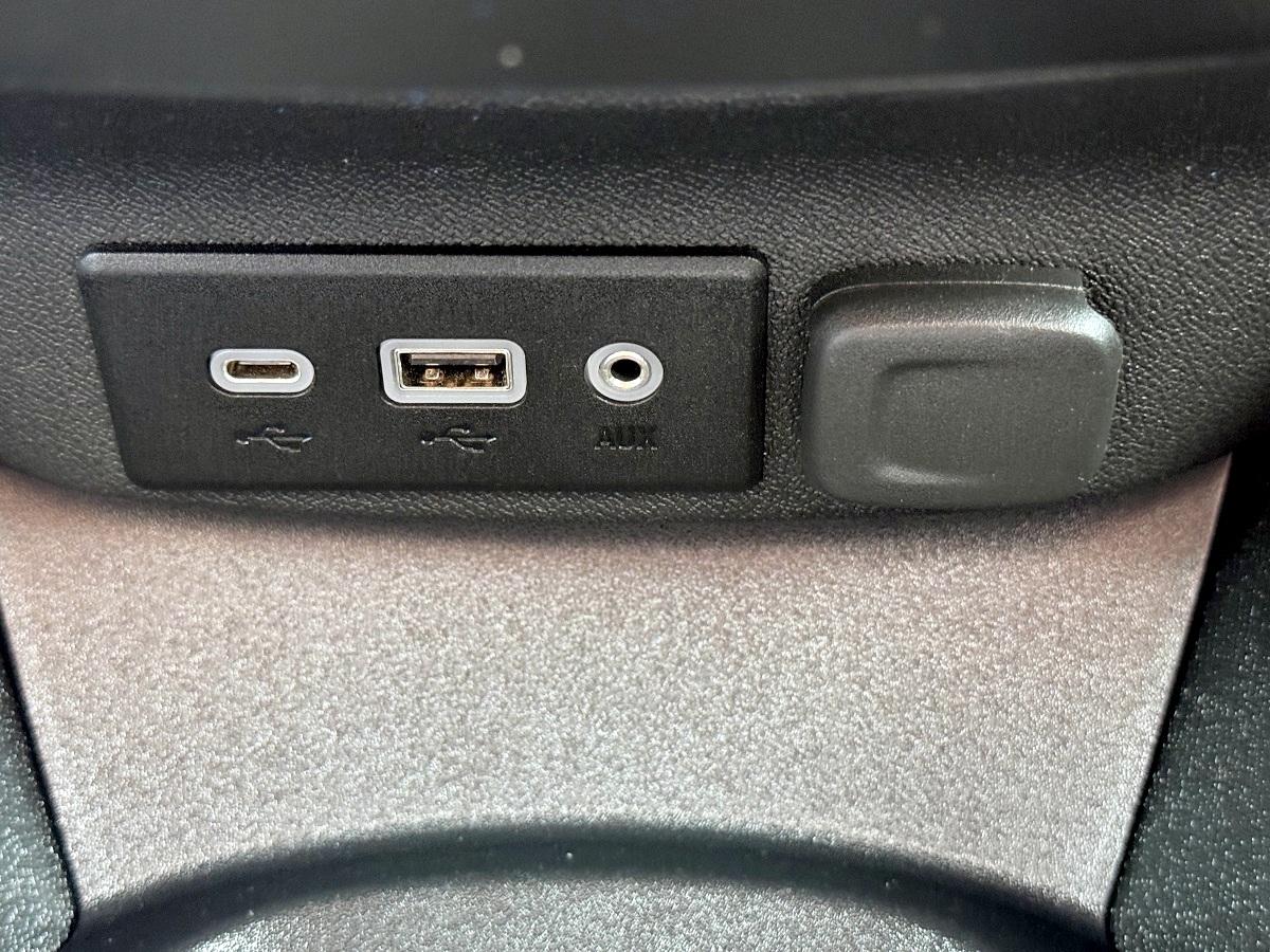 Chevrolet Malibu 4dr Sdn RS 2024