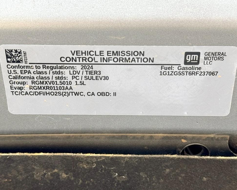 Chevrolet Malibu 4dr Sdn RS 2024