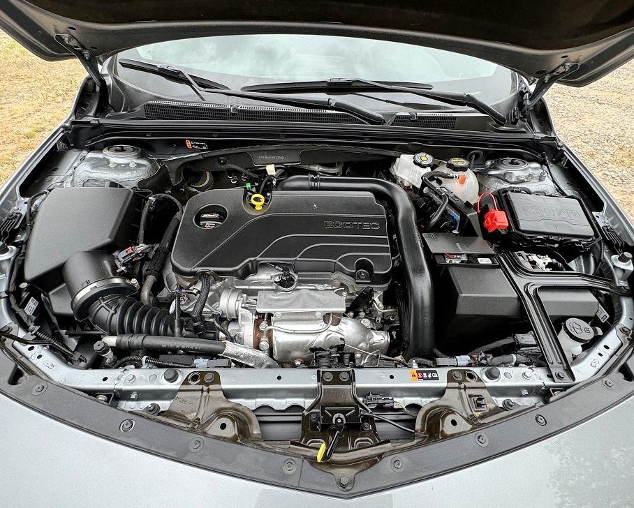 Chevrolet Malibu 4dr Sdn RS 2024