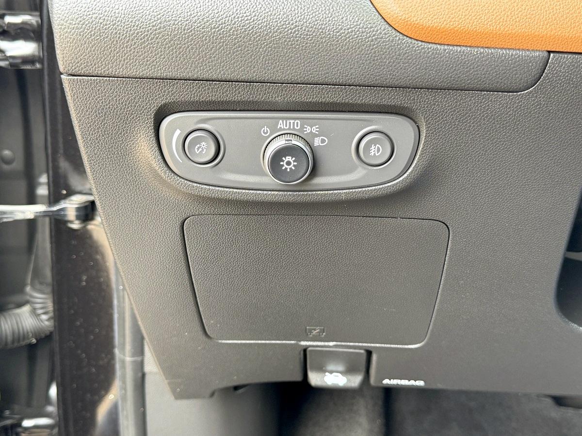 Buick Encore GX FWD 4dr Essence 2021