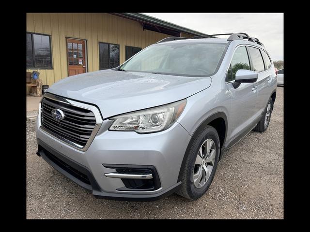 Silver 2019 Subaru Ascent Premium 8-Passenger AWD SUV / Crossover All-Wheel Drive Automatic