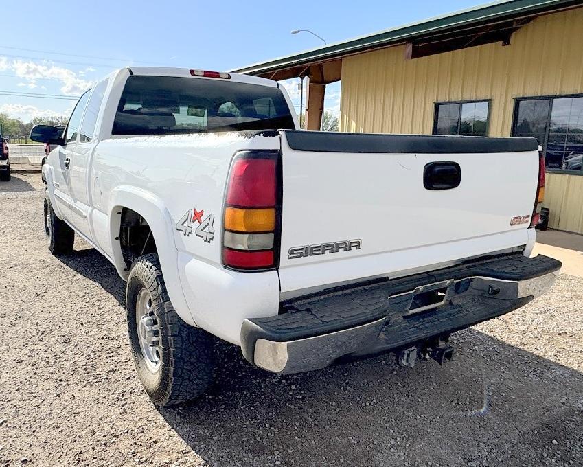 GMC Sierra 2500HD  2004