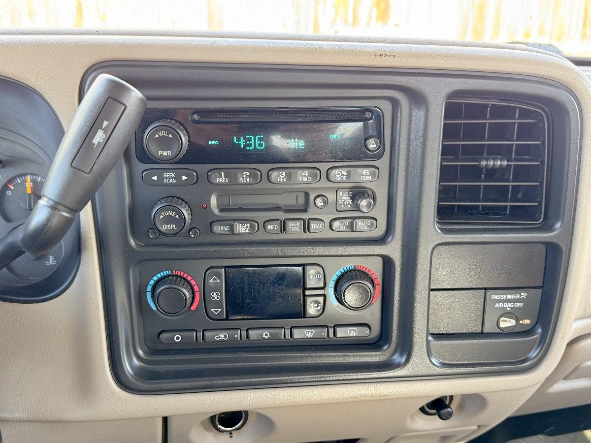 GMC Sierra 2500HD  2004