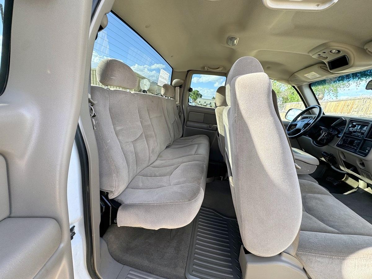 GMC Sierra 2500HD  2004