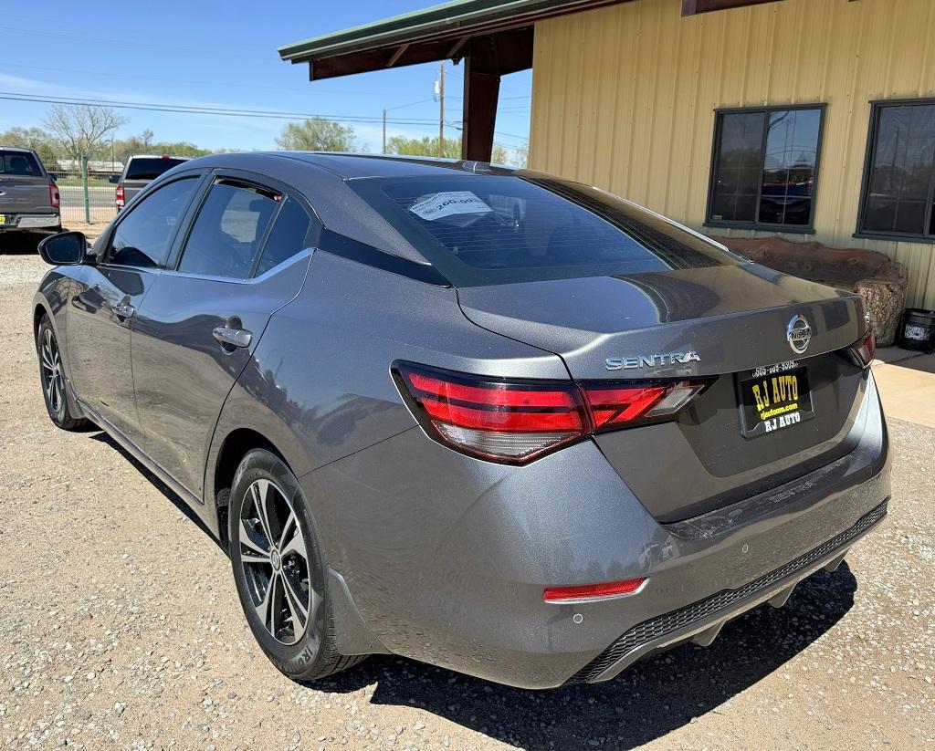 Nissan Sentra SV CVT 2021