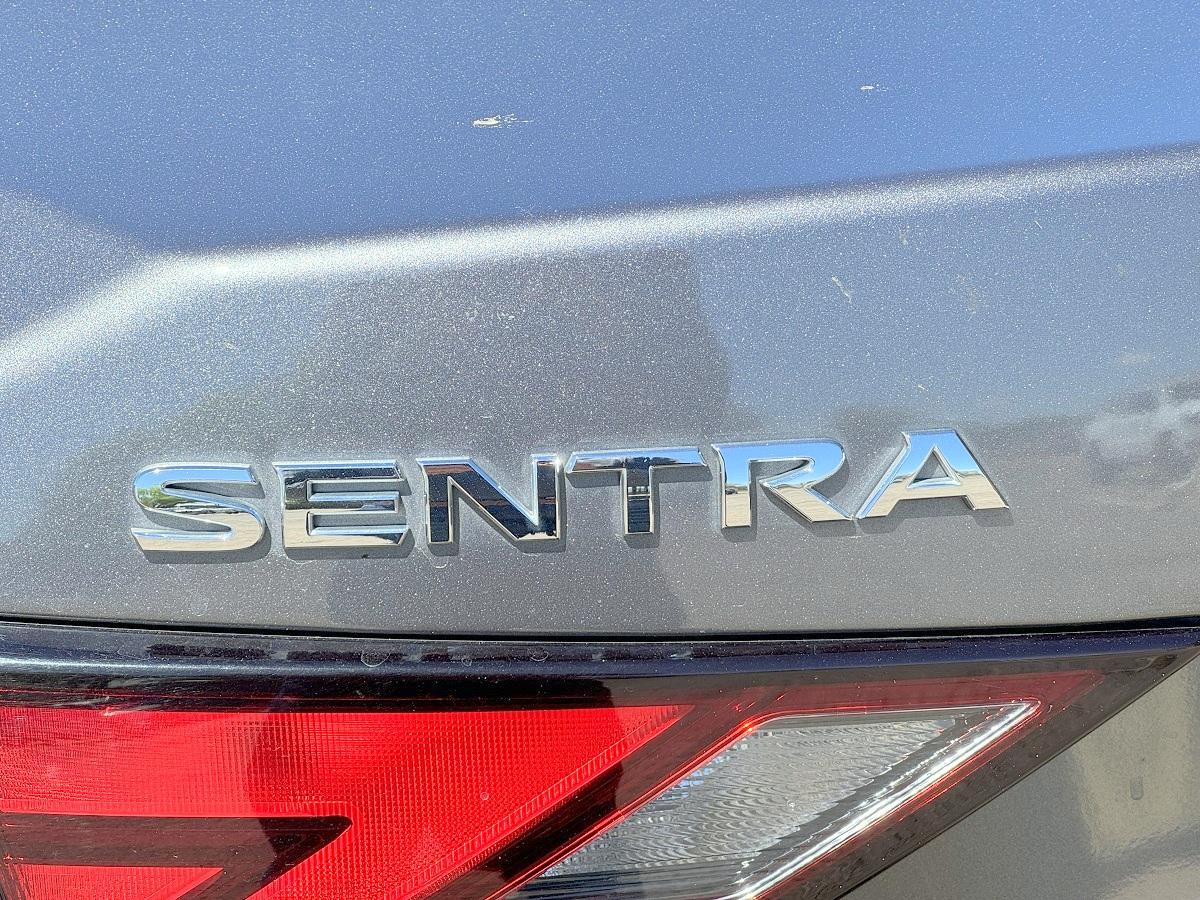 Nissan Sentra SV CVT 2021