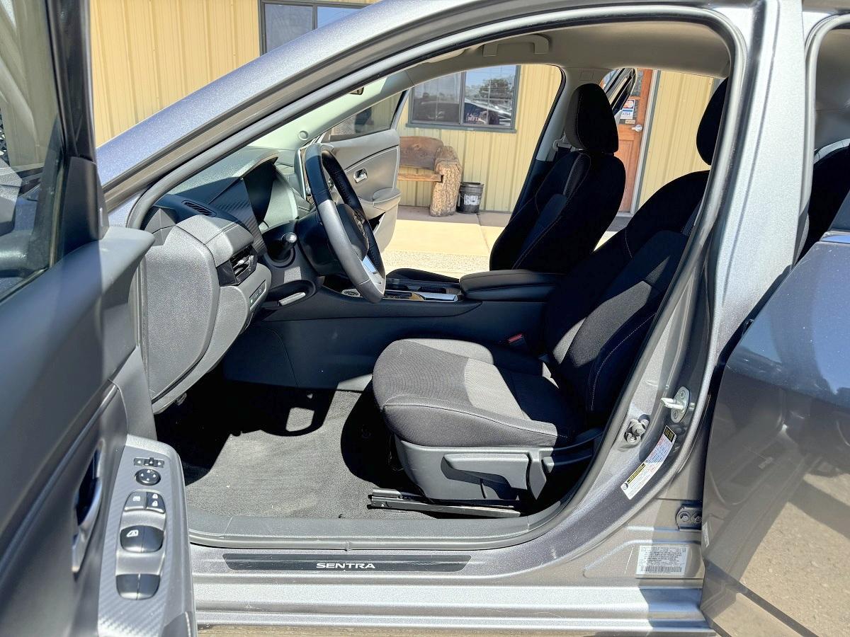 Nissan Sentra SV CVT 2021