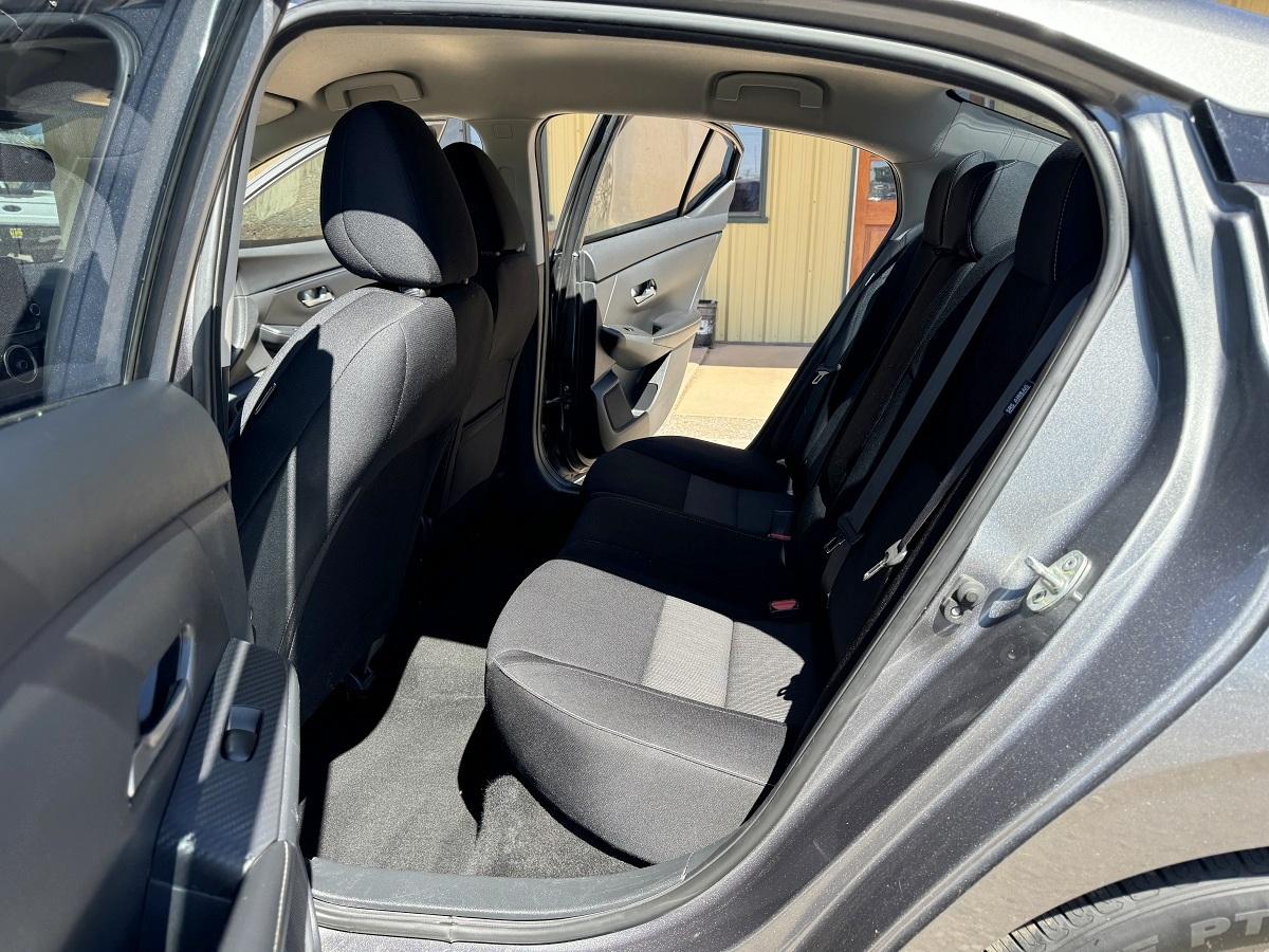 Nissan Sentra SV CVT 2021