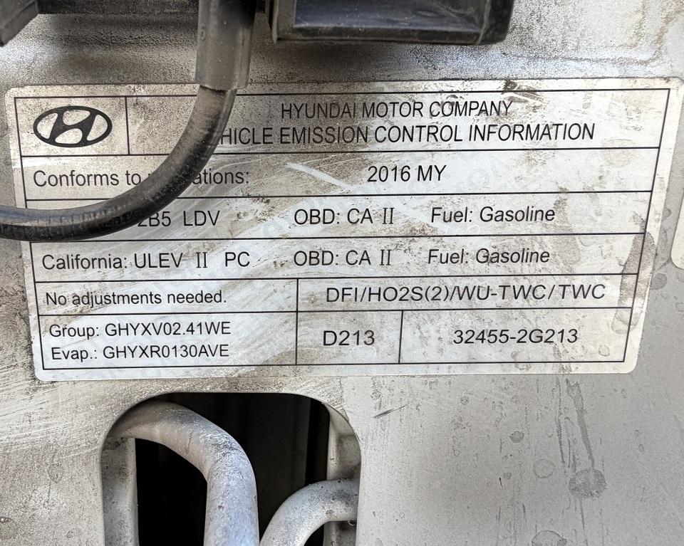 Hyundai Santa Fe Sport FWD 4dr 2.4 2016