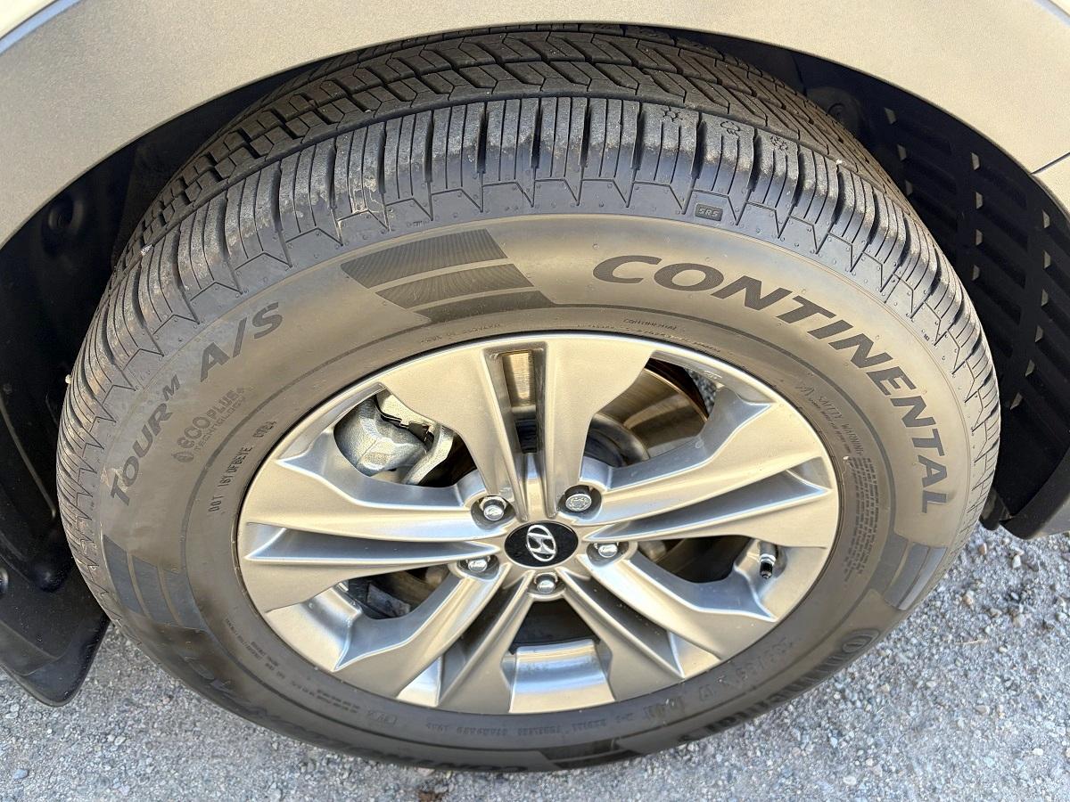 Hyundai Santa Fe Sport FWD 4dr 2.4 2016