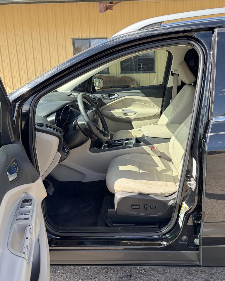 Ford Escape Titanium AWD 2018