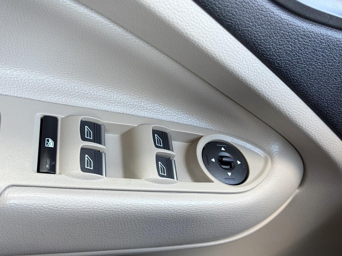 Ford Escape Titanium AWD 2018