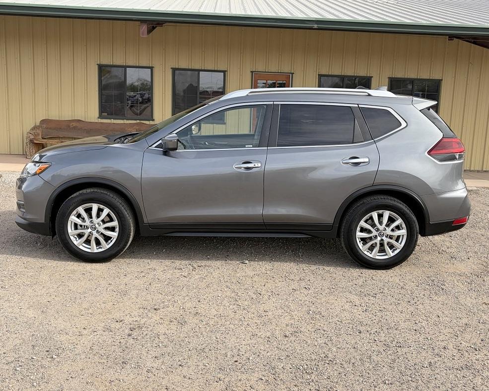 Nissan Rogue FWD SV 2020