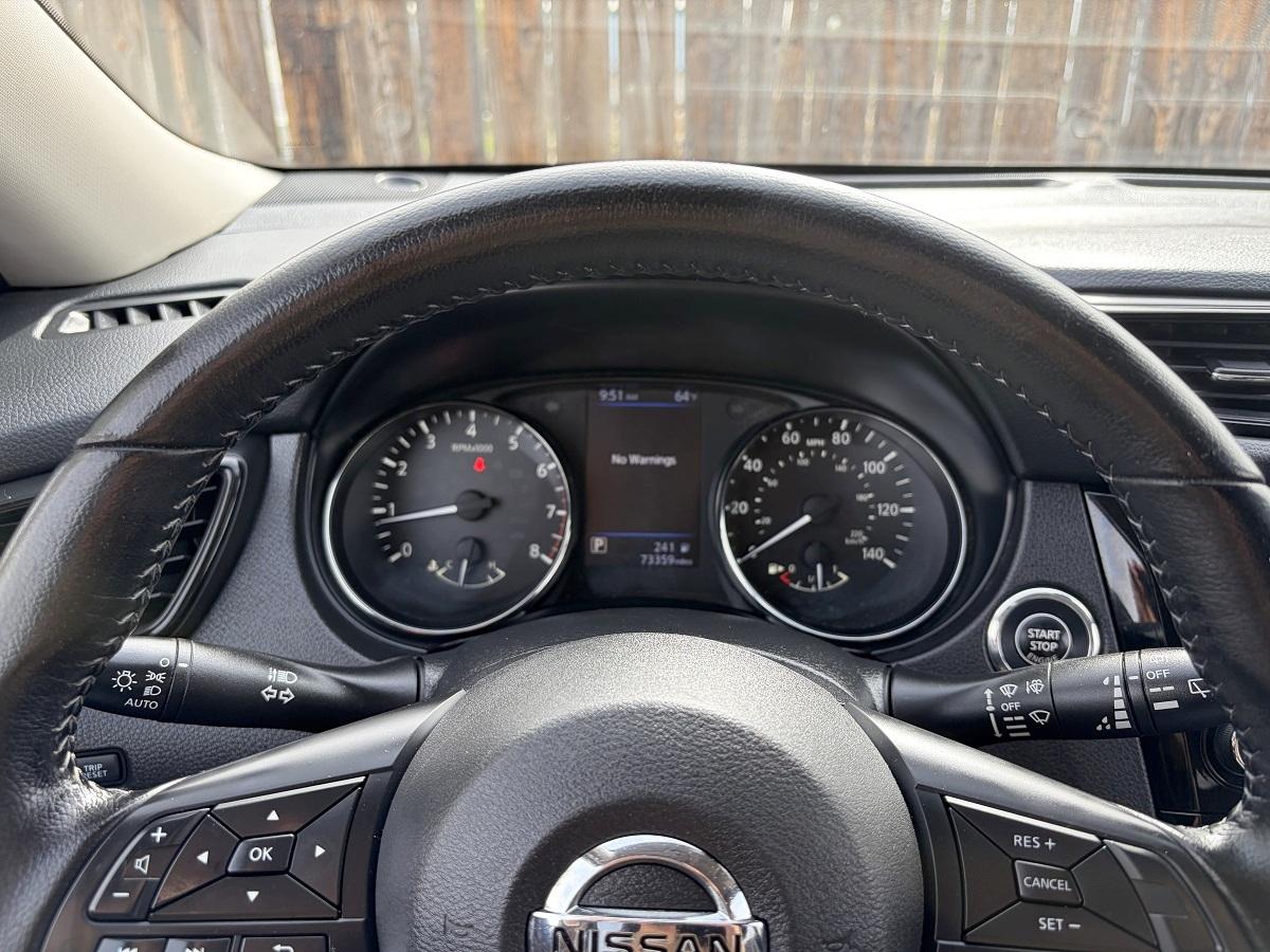 Nissan Rogue FWD SV 2020