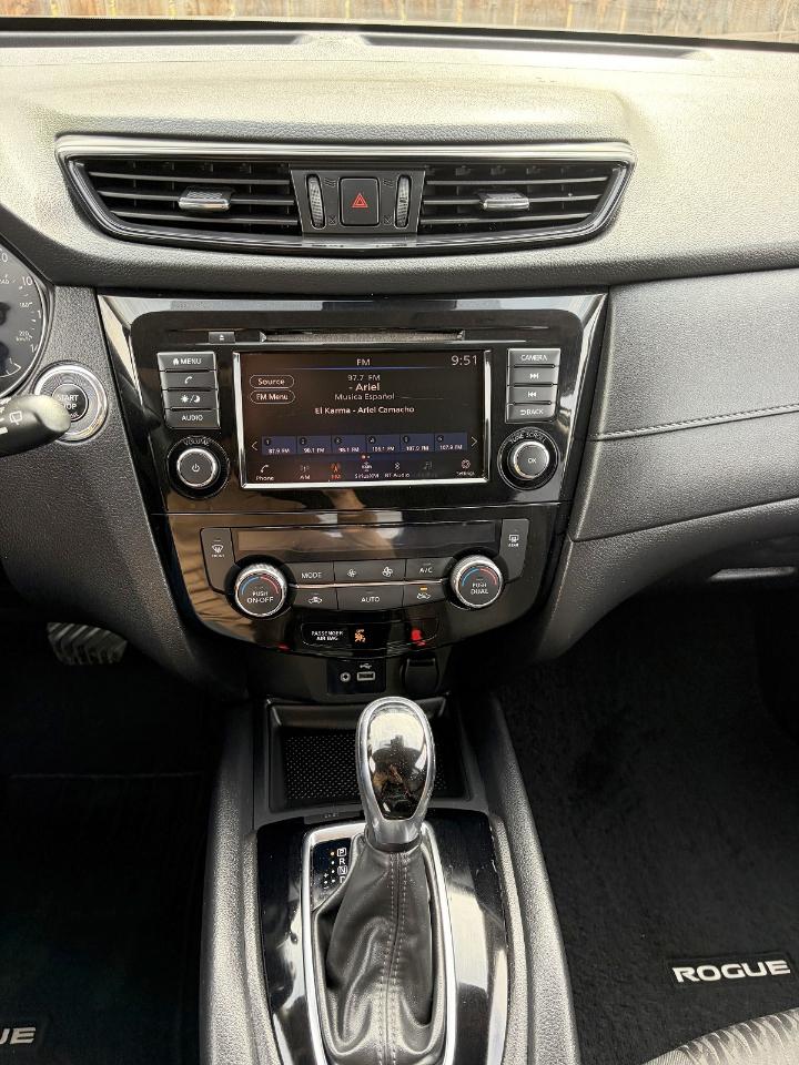 Nissan Rogue FWD SV 2020