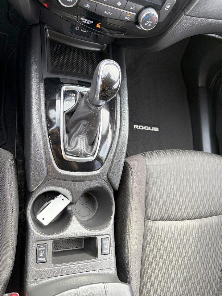 Nissan Rogue FWD SV 2020