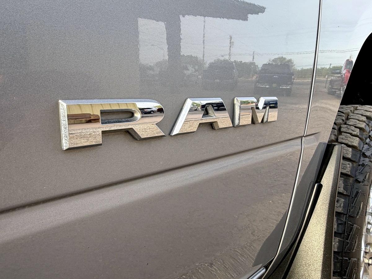 RAM 2500  2023