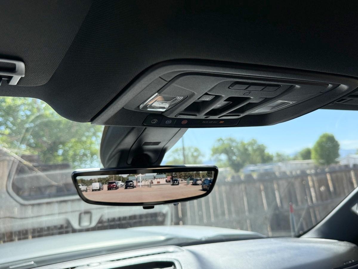 GMC Sierra 1500 4WD Crew Cab 147" AT4 2021