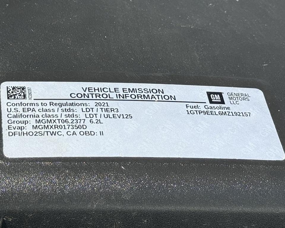 GMC Sierra 1500 4WD Crew Cab 147" AT4 2021