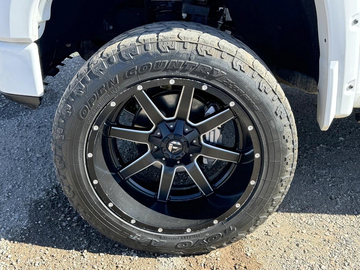 GMC Sierra 1500 4WD Crew Cab 147" AT4 2021