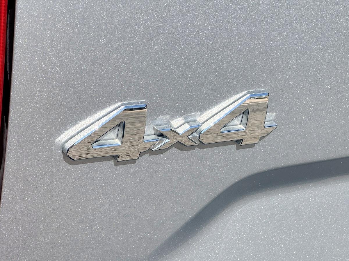 Toyota Tundra 4WD Limited CrewMax 5.5' Bed (Natl) 2018