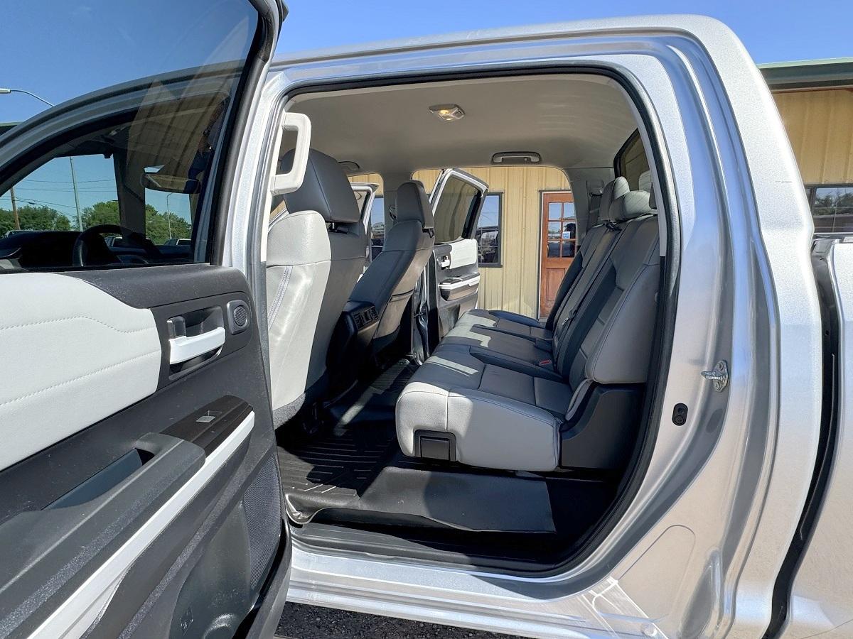 Toyota Tundra 4WD Limited CrewMax 5.5' Bed (Natl) 2018