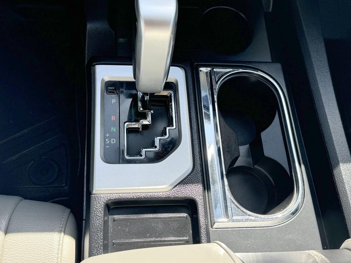 Toyota Tundra 4WD Limited CrewMax 5.5' Bed (Natl) 2018