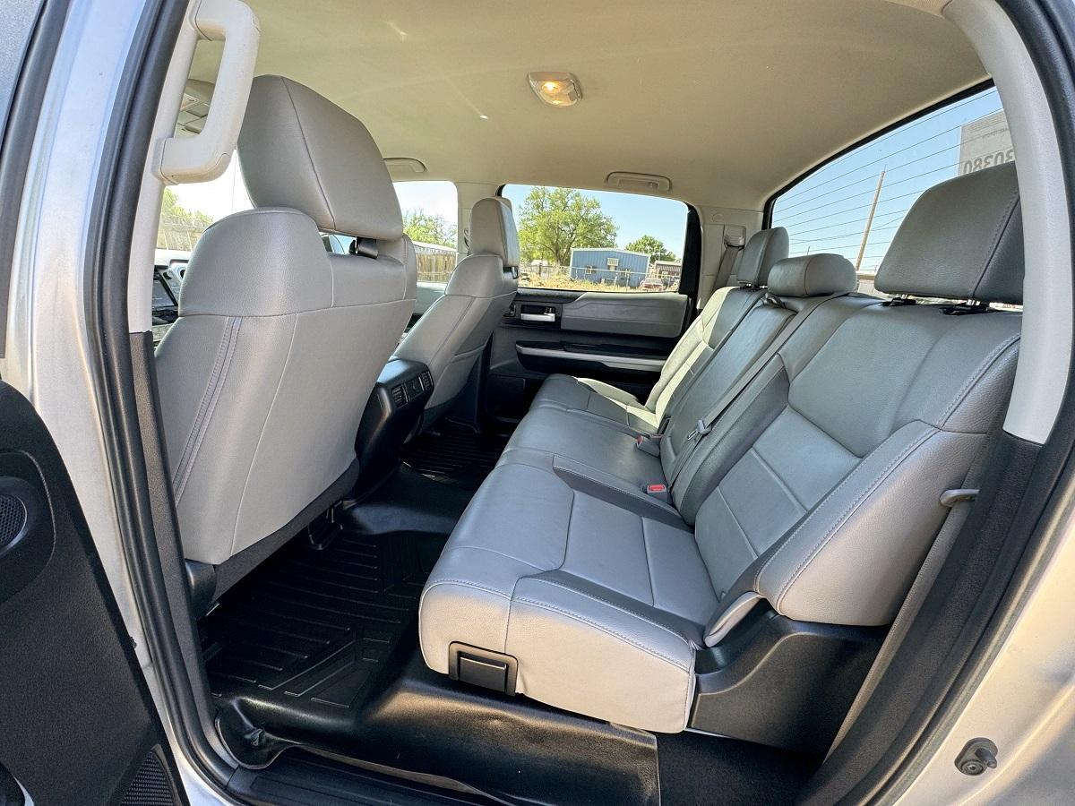 Toyota Tundra 4WD Limited CrewMax 5.5' Bed (Natl) 2018