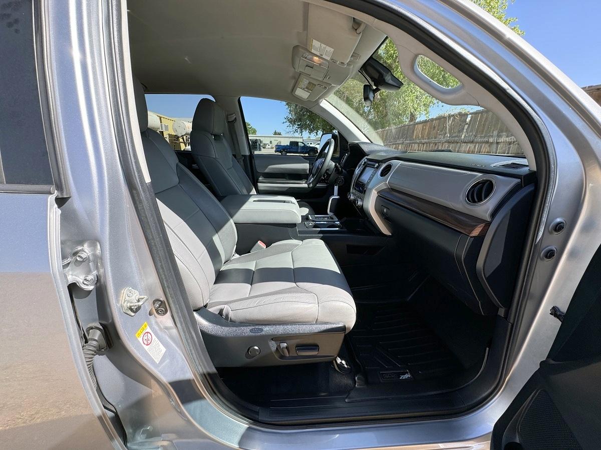 Toyota Tundra 4WD Limited CrewMax 5.5' Bed (Natl) 2018