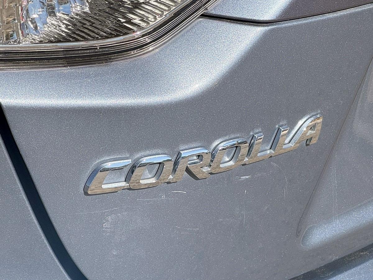 Toyota Corolla LE CVT (Natl) 2022