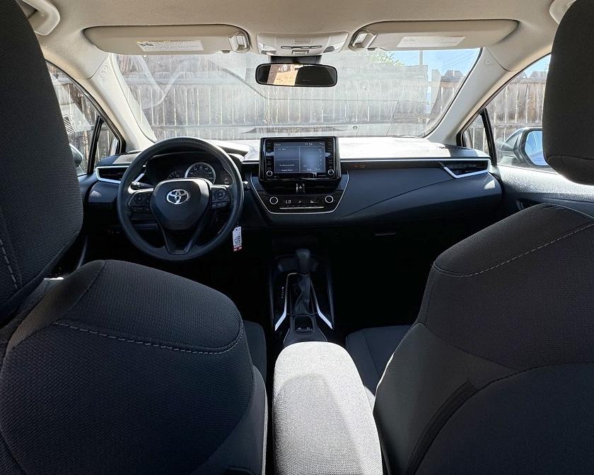 Toyota Corolla LE CVT (Natl) 2022