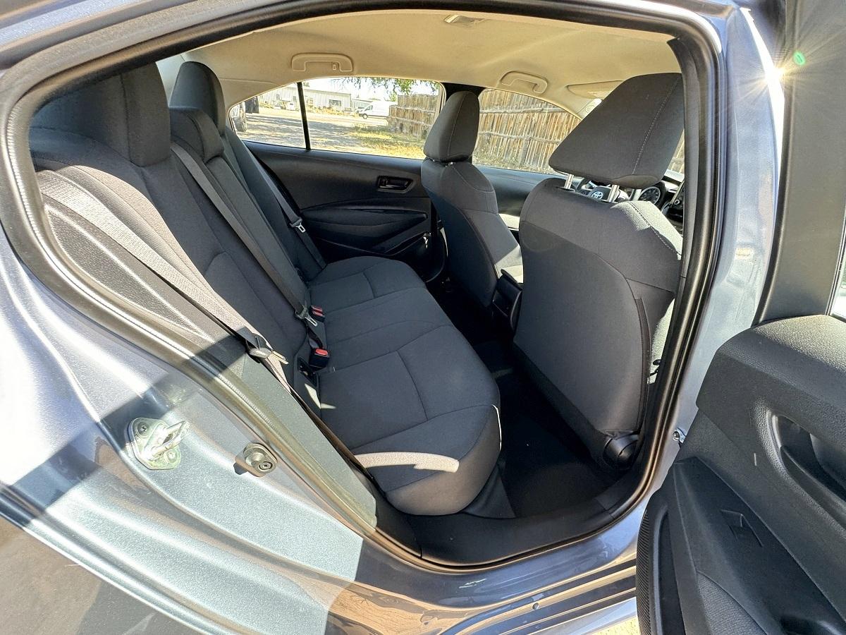 Toyota Corolla LE CVT (Natl) 2022