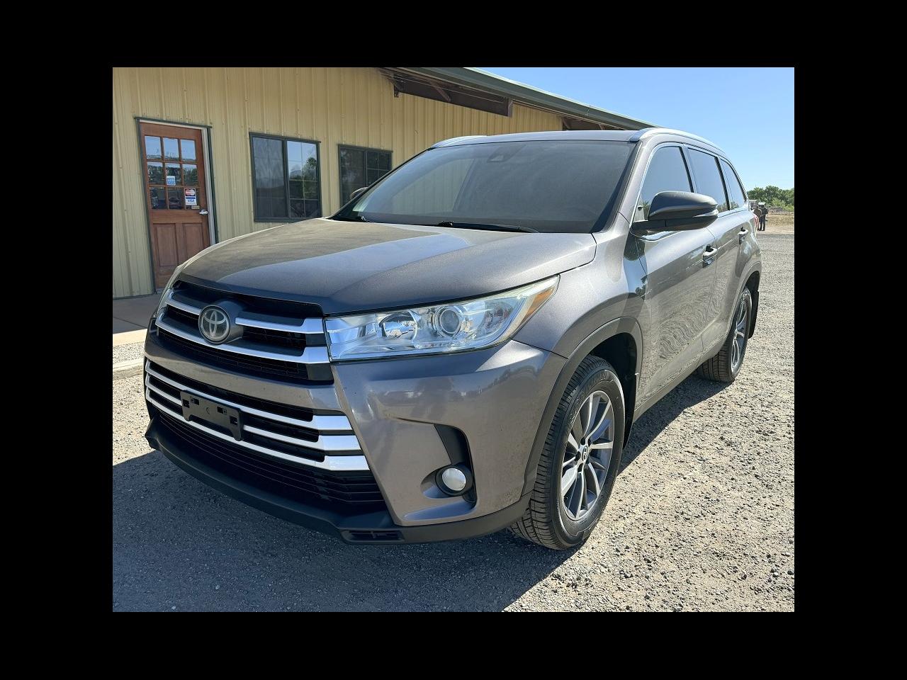 Toyota Highlander XLE V6 FWD (Natl) 2019