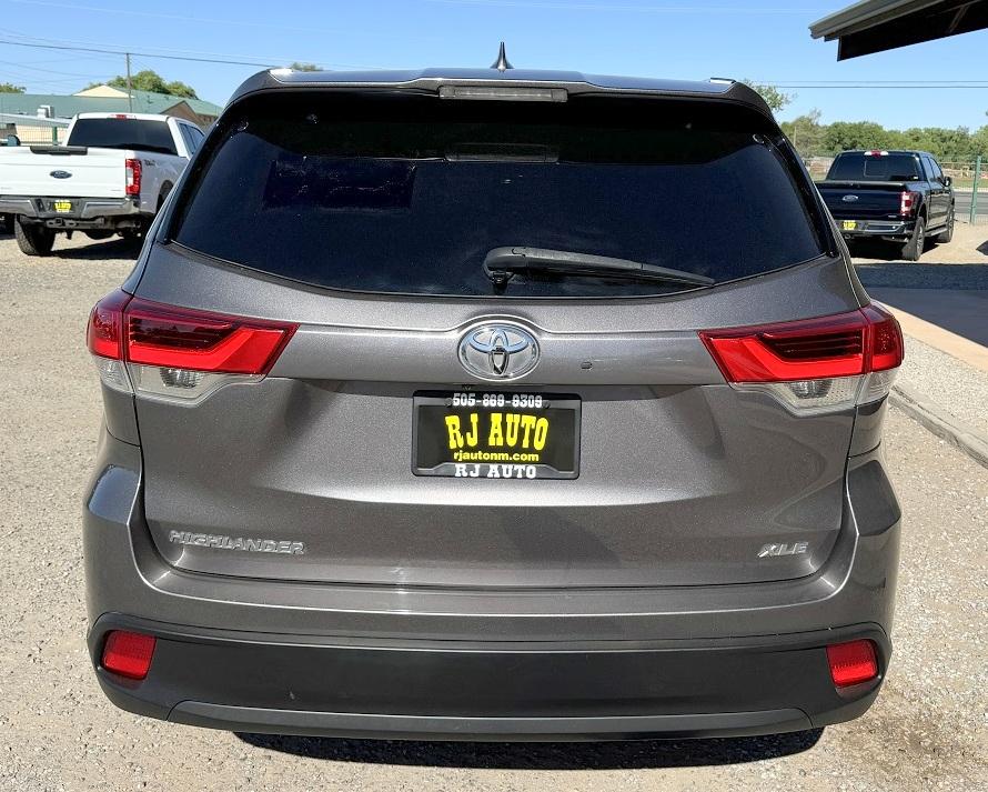 Toyota Highlander XLE V6 FWD (Natl) 2019