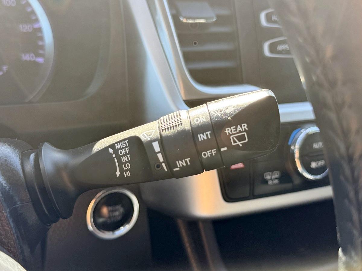 Toyota Highlander XLE V6 FWD (Natl) 2019