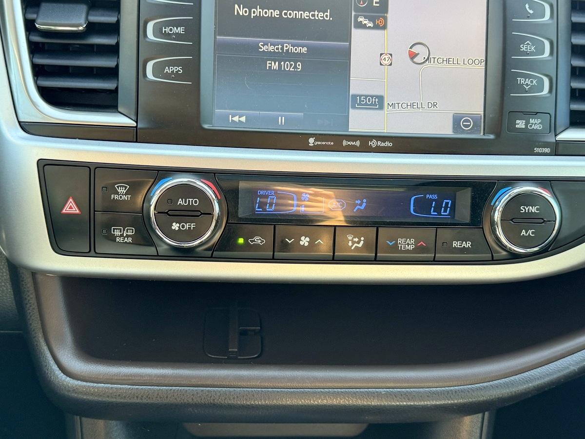 Toyota Highlander XLE V6 FWD (Natl) 2019