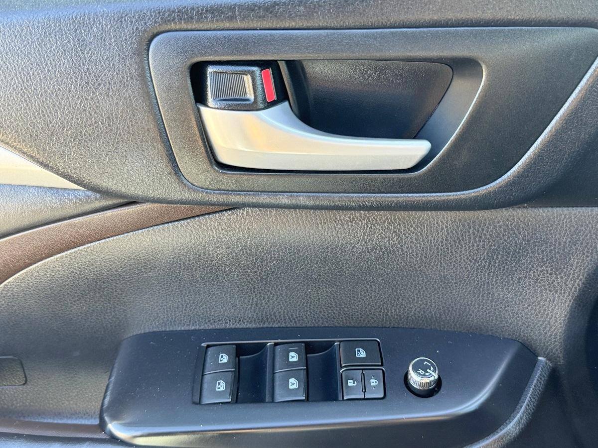 Toyota Highlander XLE V6 FWD (Natl) 2019
