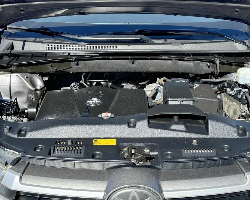 Toyota Highlander XLE V6 FWD (Natl) 2019