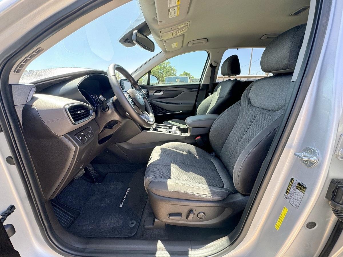 Hyundai Santa Fe SEL 2.4L Auto FWD 2020