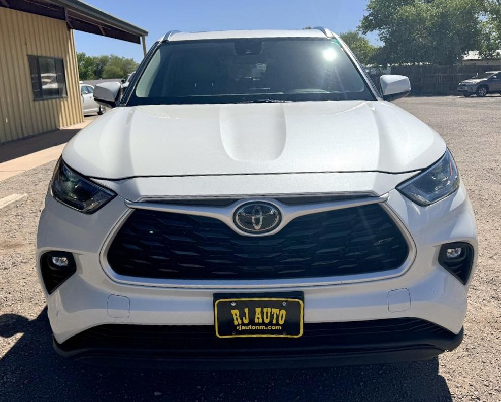 Toyota Highlander XLE FWD (Natl) 2021