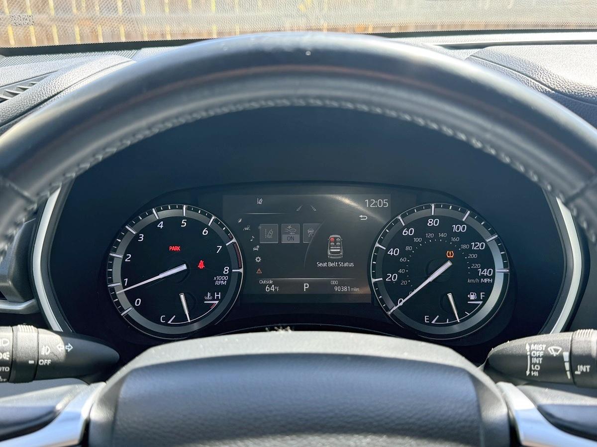 Toyota Highlander XLE FWD (Natl) 2021
